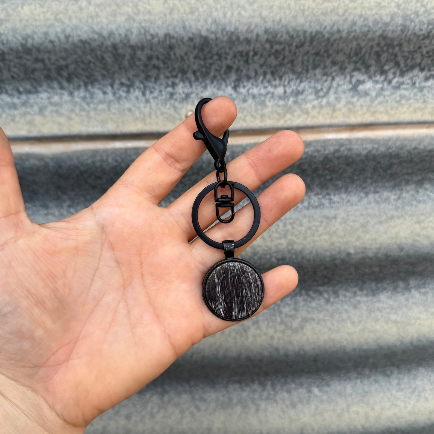 Round Cowhide CLIP Keyring #2 - Black