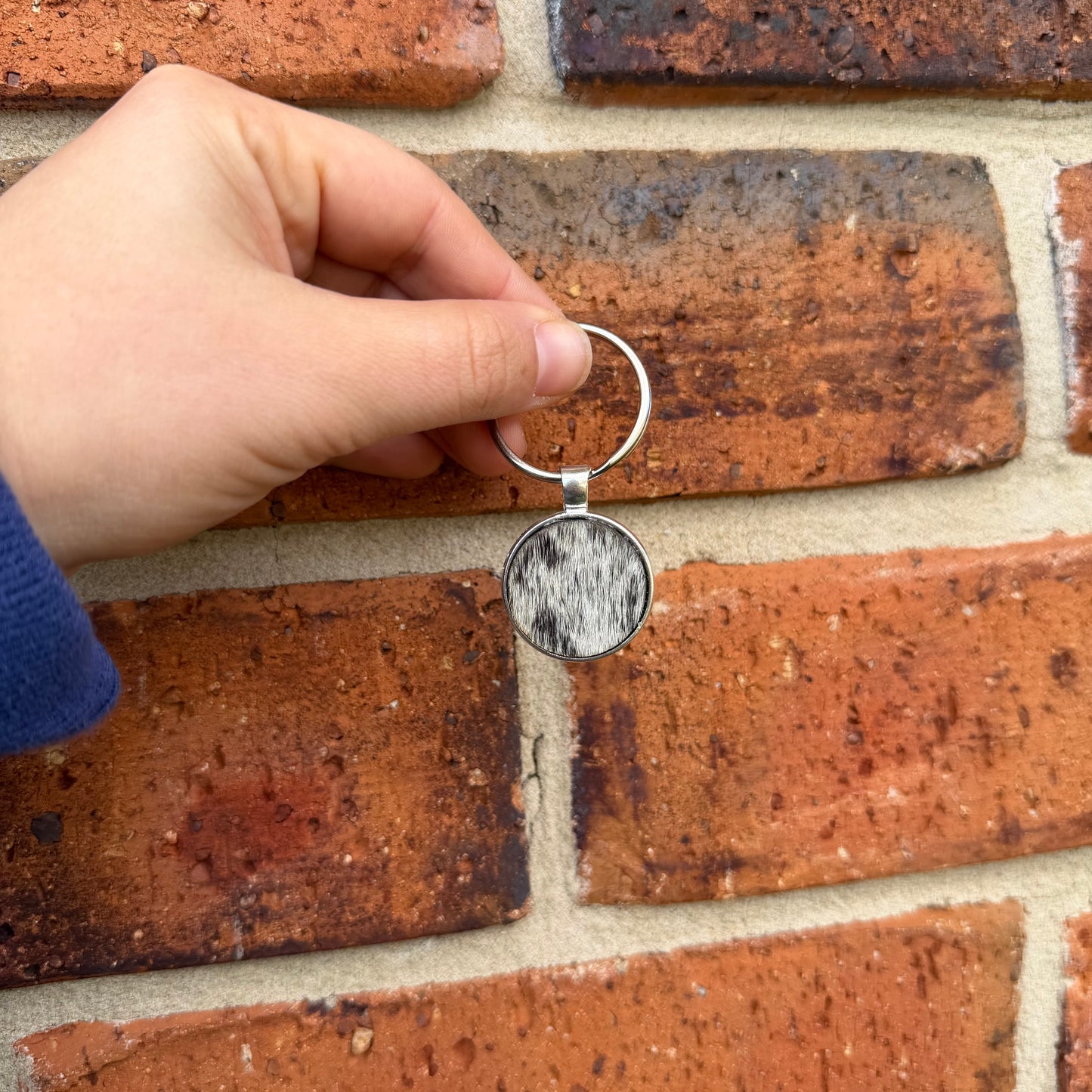 Silver Round Cowhide Keyring #5