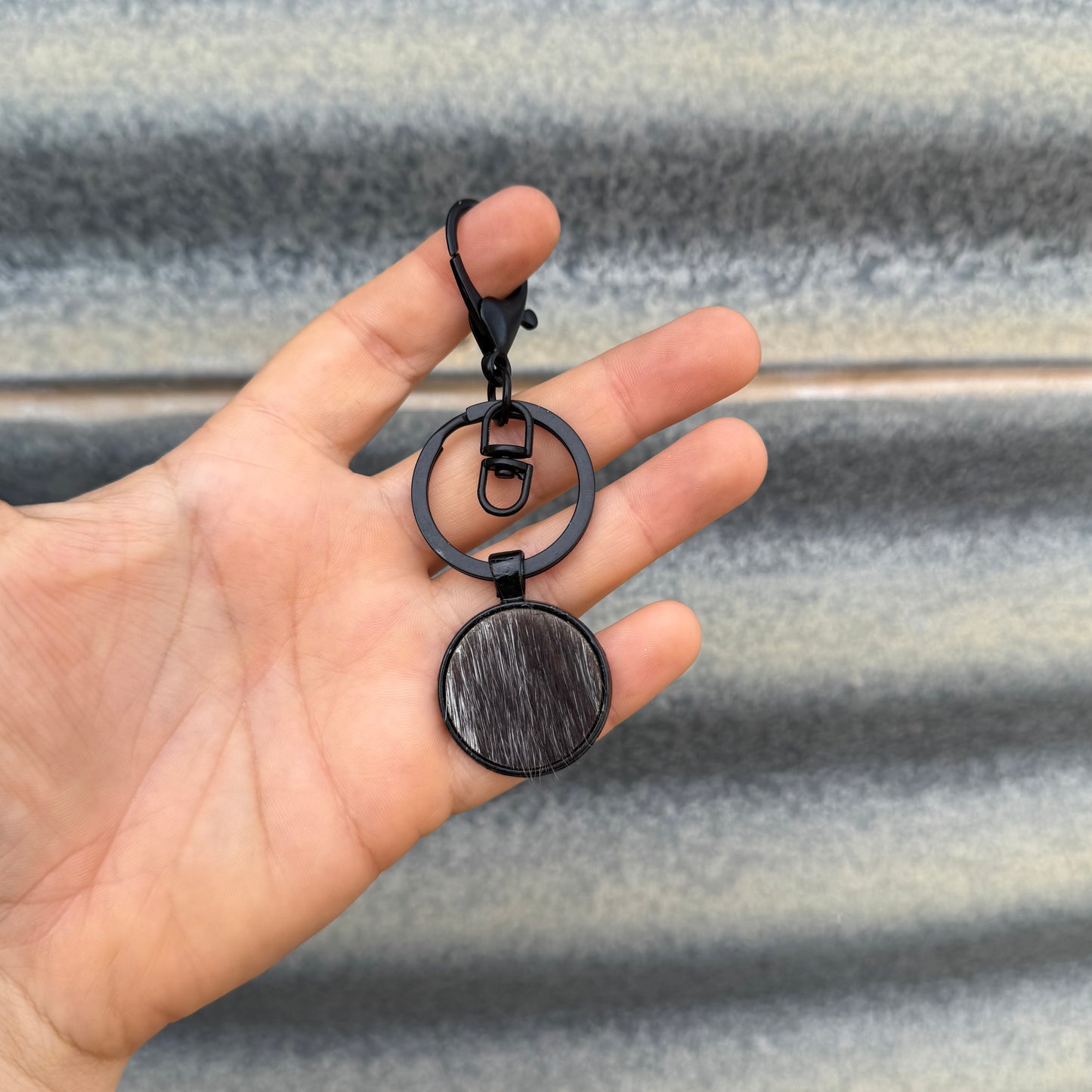 Round Cowhide CLIP Keyring #3 - Black