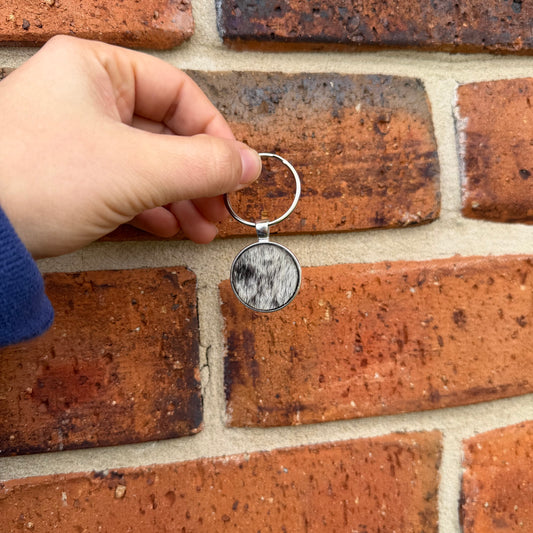 Silver Round Cowhide Keyring #8