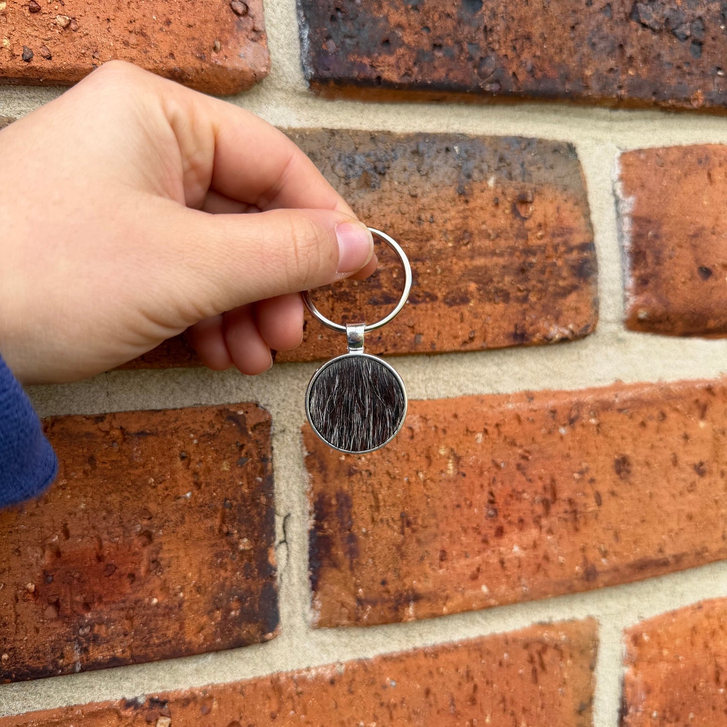 Silver Round Cowhide Keyring #13