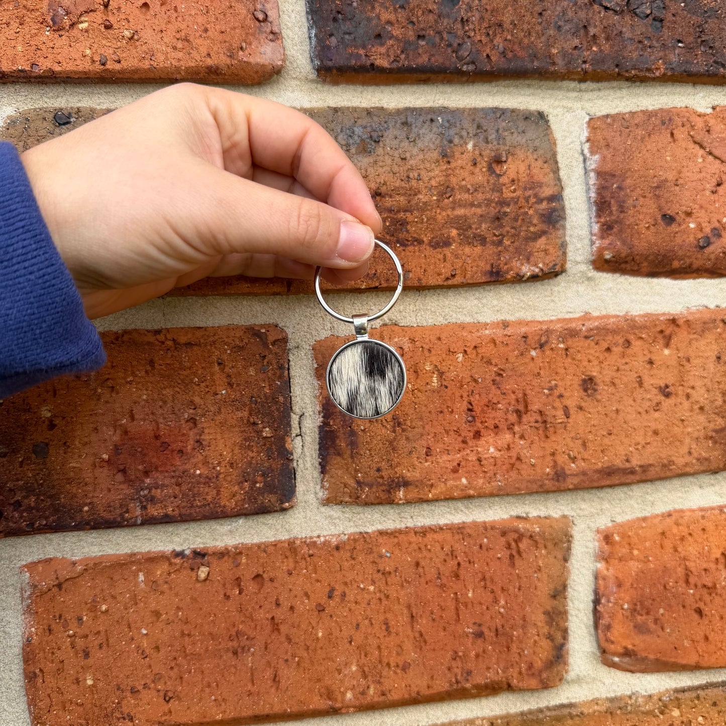 Silver Round Cowhide Keyring #2