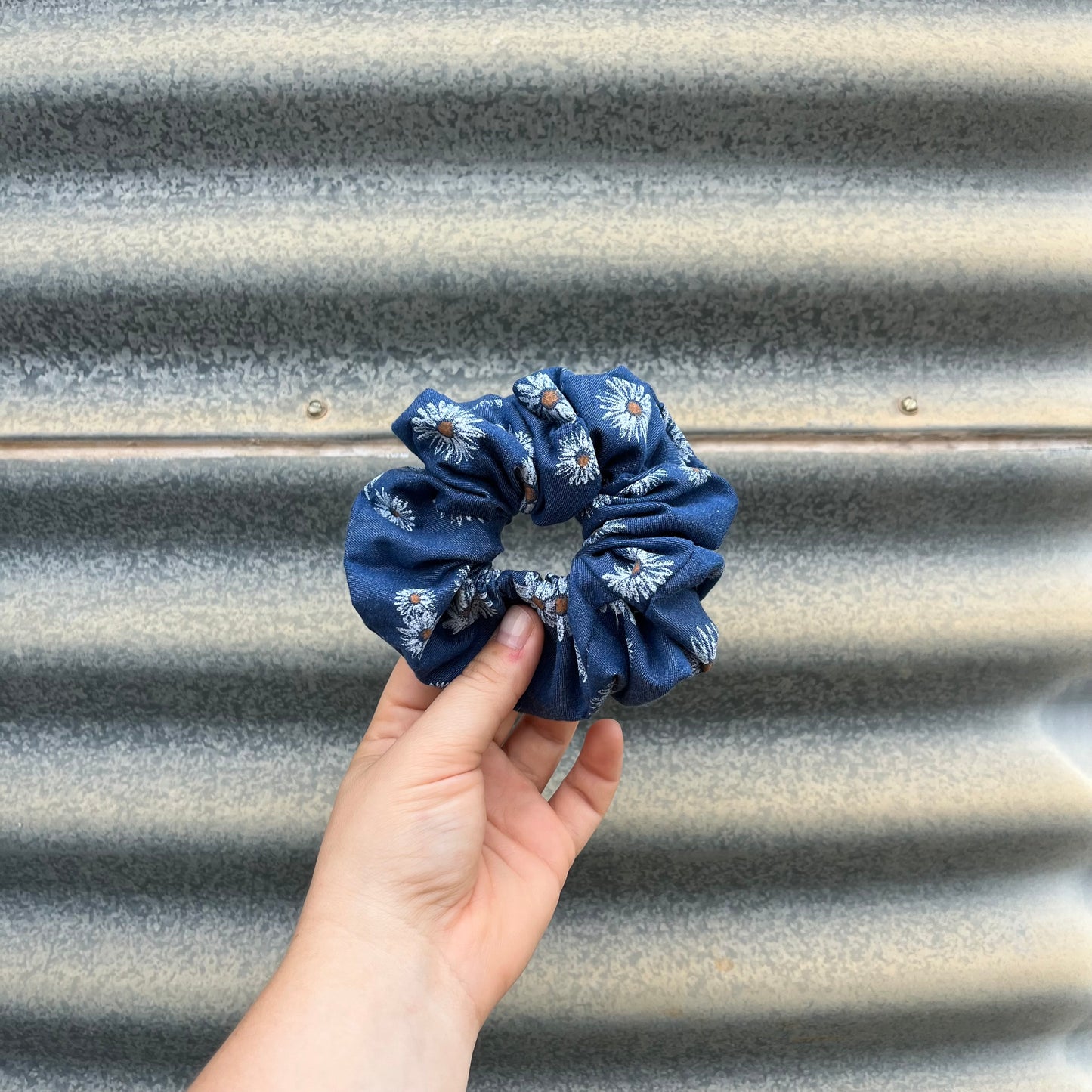 Denim Daisies - Scrunchie